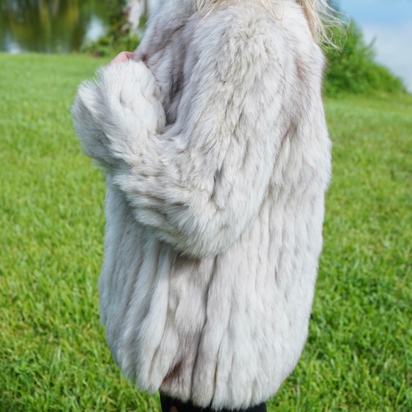 Saga Furs BLUE ARCTIC Natural FOX Fur Coat Jacket - Picture 4 of 9